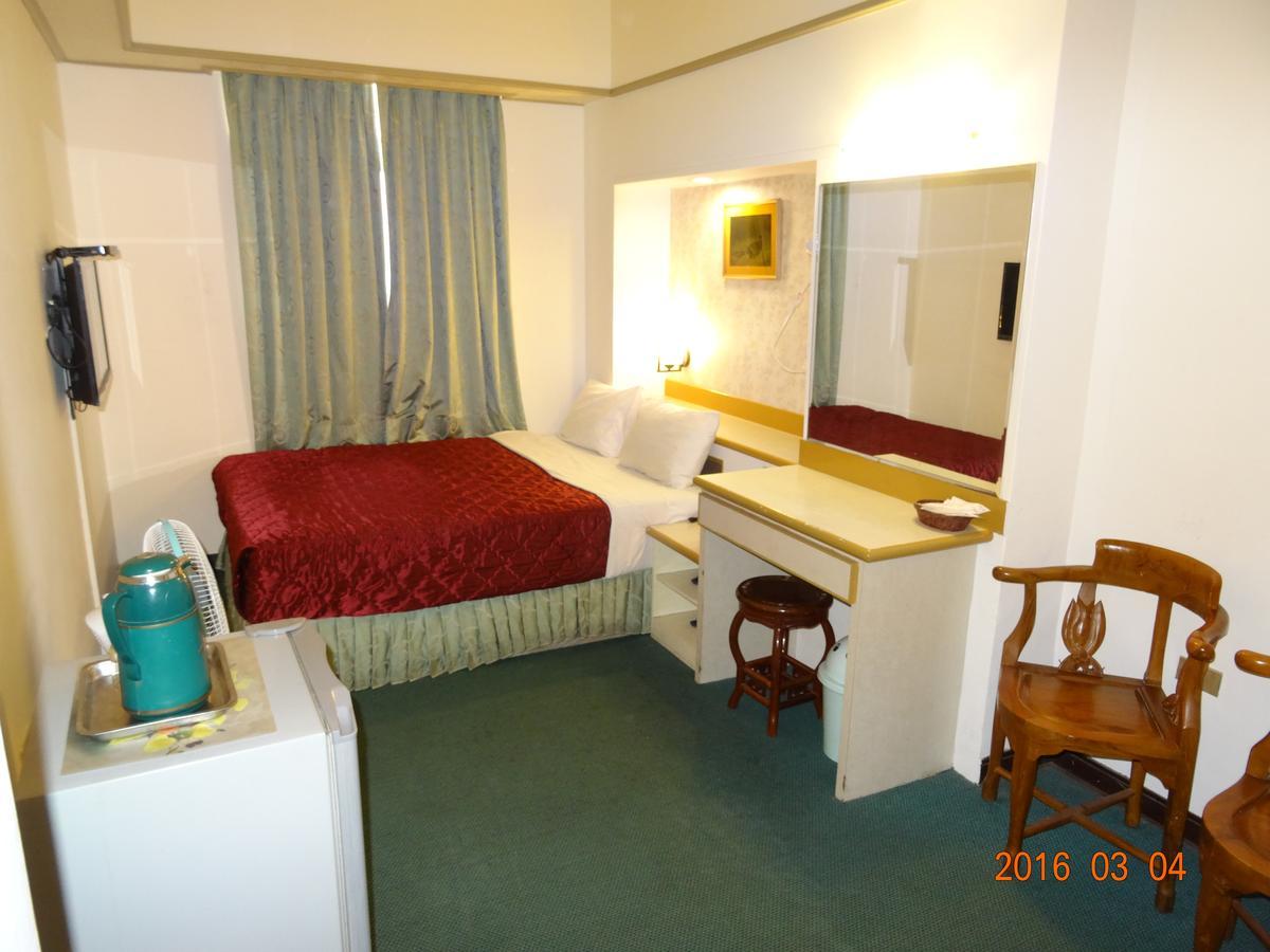 Jia Xin Hotel Цзяї Екстер'єр фото